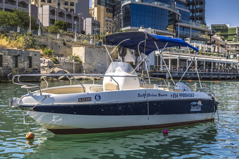 St Julians: Private Speedboat Comino Blue Lagoon and Gozo