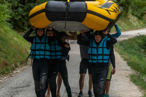 Tour di rafting a Bovec/Cobarid