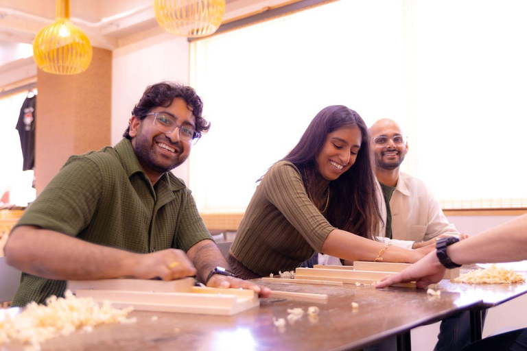 Osaka: Chopstick-Making Workshop with Local Instructor