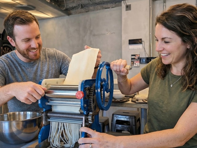 Tokyo: Shibuya Ramen Class with Fresh Noodle Making