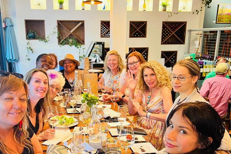 Kigali: Excursión de lujo de un día al Parque Nacional de Akagera con paseo en barco