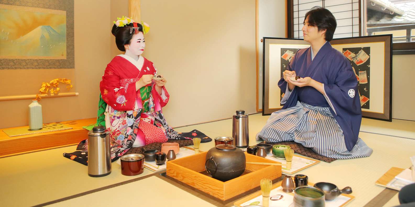 Kyoto: Maiko, Samurai, or Kimono Rental and Tea Ceremony