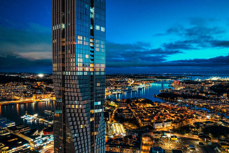 Private Nightlife Walking Tour in Gothenburg
