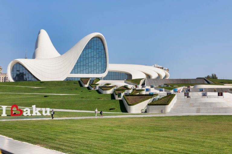 Baku: Gobustan, Vulcões de Lama, Monte Ardente e Templo do FogoExcursão em grupo a Gobustan e Absheron (com traslado de ida e volta)