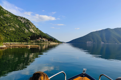 7 timmar privat tur Perast, Kotor Bay &amp; Blue Cave, lunchpaus