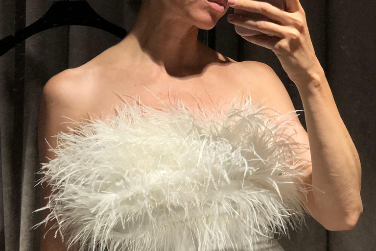 Vilnius: Fashion tour across local brands with stylist