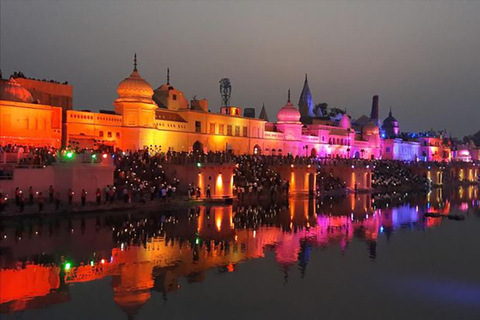 Vanuit Varanasi: Ayodhaya DagtripAyodhaya dagtour vanuit varanasi