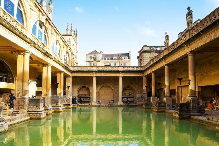 London/Manchester/Edinburgh: 7-Day Circular Tour of the UK Joining from Manchester