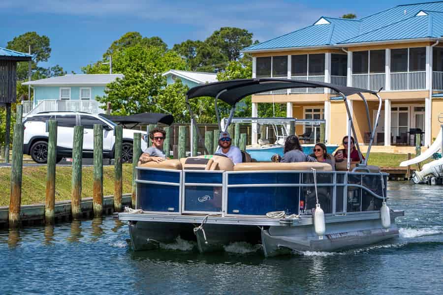 Orange Beach: Luxuriöse Tritoon-Bootstour. Foto: GetYourGuide Orange Beach: Luxuriöse Tritoon-Bootstour. Foto: GetYourGuide