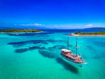 Split: All-Inclusive 3 Islands and Blue Lagoon Cruise
