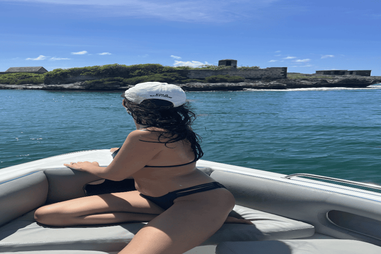 5 Islands Private Speedboat w/ Snorkeling + Lunch & Drinks