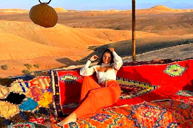 De Marrakesh Jantar e pôr do sol no deserto de Agafay e passeio de camelo