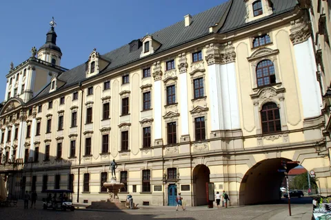 University of Wrocław – discover this place with a guide!