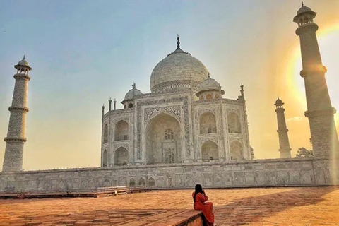 From Delhi: Taj Mahal & Agra Private Day Trip with Transfers From Delhi: Private AC Car, Driver and Guide