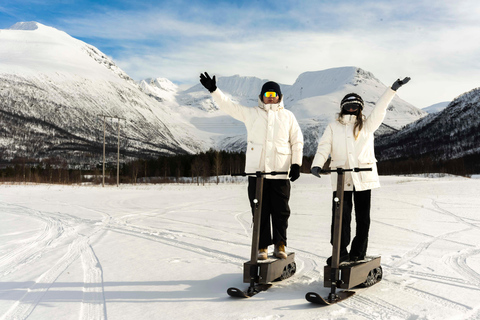 Tromsø: Electric Snow Scooter Ride and Northern Lights Hunt