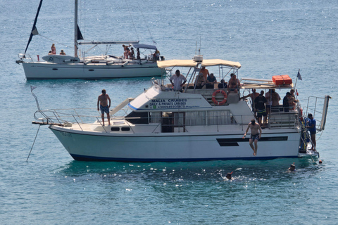 Crete: Snorkeling Boat Trip with Lunch and Transfer