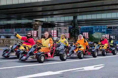 Osaka: Go Kart Tour on Osaka Streets with Guide