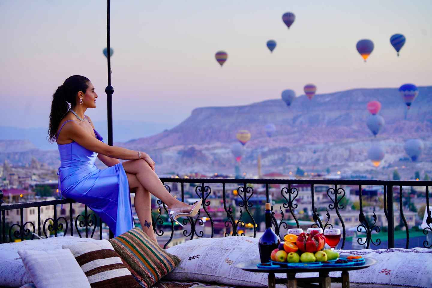Cappadocia: Terrace Photo Spot With Balloon Flight View