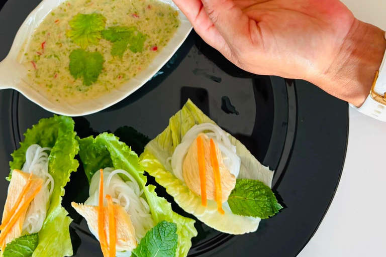 Geneva: Thai Cooking Class. We cook, we laugh, we eat