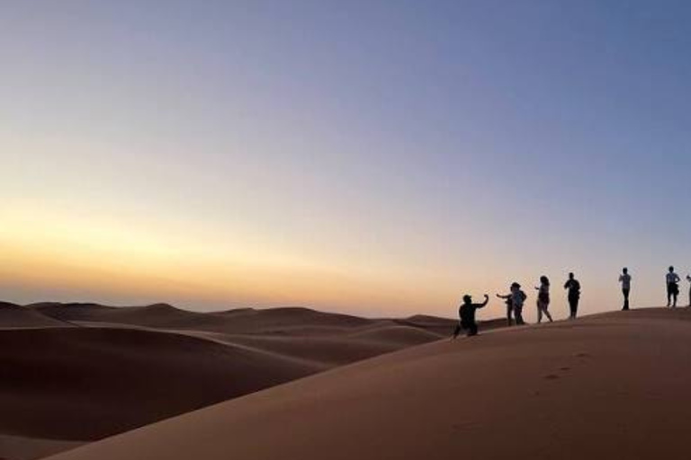 Riyadh: Private Red Sands Sunset, Quad & Hospitality