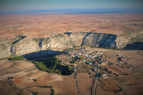 Alcalá del Júcar: Sunrise Hot Air Balloon Flight