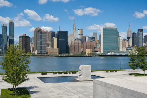 In NYC: Panoramic Sightseeing Tour by Air, Land, and Water Sightseeing Tour in Spanish