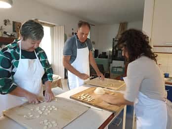 Ostuni: Pasta kochen mit einer einheimischen Familie auf dem Lande!