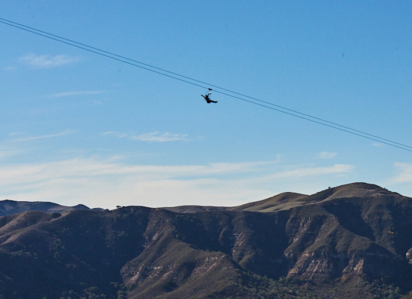 Santa Barbara: Zipline-tur med 4x4 Humvee-kørsel