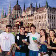 Budapest: crucero por el río con degustación y prosecco ilimitado