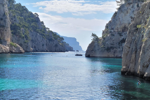 Cassis: Day of Sea Kayaking in the Calanques National Park Cassis: Sea kayaking day in the Calanques National Park