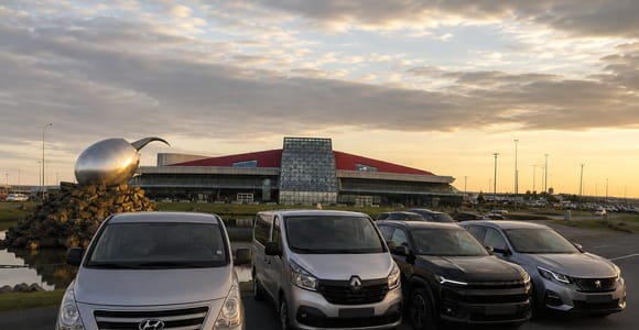 Keflavik Airport (KEF): Private Transfer to/from Reykjavik