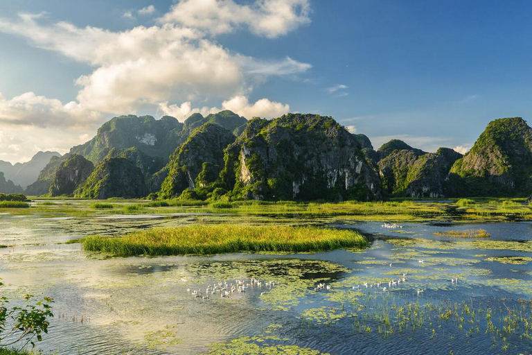 Cuc Phuong nationalpark Van Long-reservatet Privat dagsutflykt