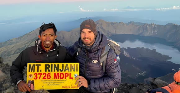 Mount Rinjani: 2-Day Summit Trek with Sunrise Views