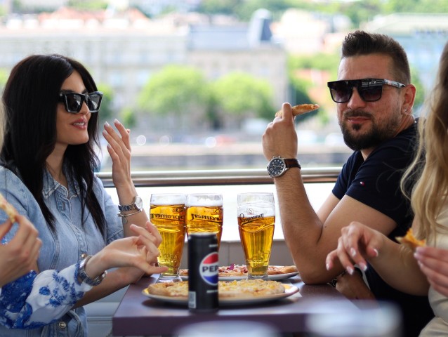 Visit Budapest Downtown Budapest Cruise with Pizza and Beer in Budapest