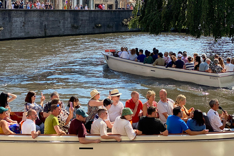 Unforgettable Bruges: Sightseeings, History and Tasting.Bruges: Guided Walking Tour, Stories, Mysteries and People