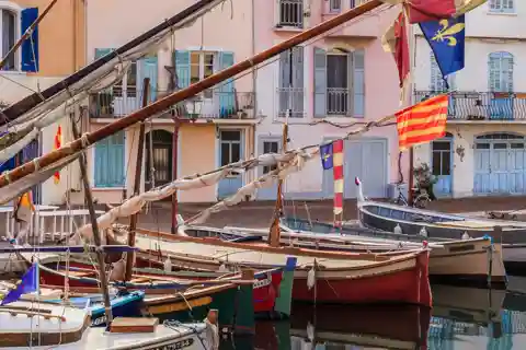 Martigues: Kajakfahrt auf den Kanälen
