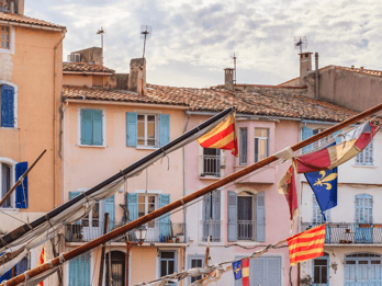 Martigues: Kajakfahrt auf den Kanälen
