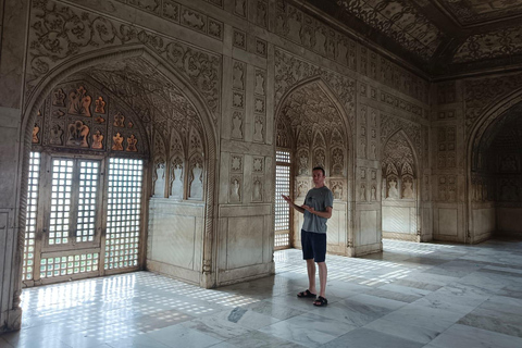 From Jaipur : Taj Mahal and Agra Tour By Car All Inclusive Private Tour with Jaipur Drop-Off Service