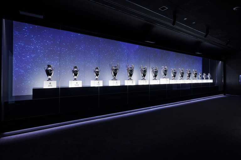 Madryt: Santiago Bernabéu i Real Madryt - wycieczka z przewodnikiemWycieczka w języku hiszpańskim