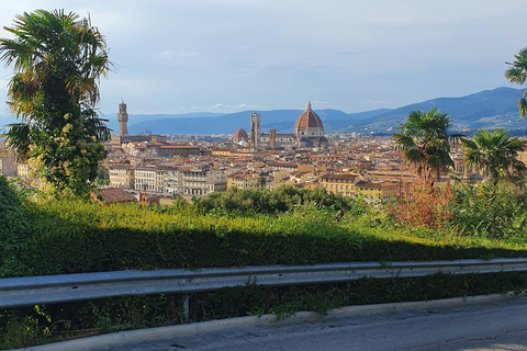 Florence Official Grand Panoramic City Tour by Golf Car