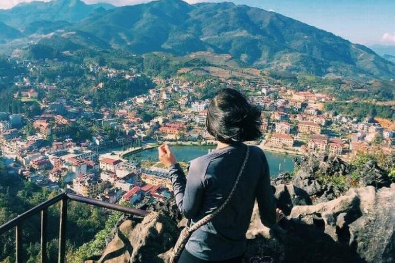 Sapa: "Dragon Jaw Mountain" Panorama Experience