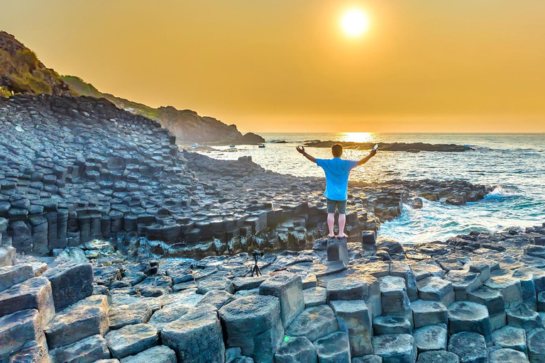 Belfast: Antrim Coast, Castles & Giant’s Causeway Tour
