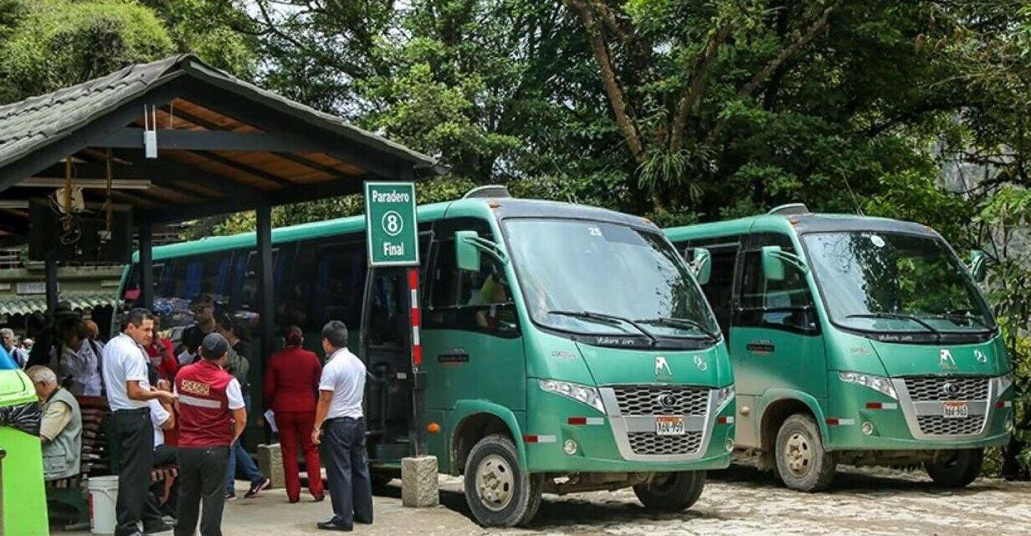 Ticket to Machu Picchu, Round Trip Bus with Tourist Guide - Housity