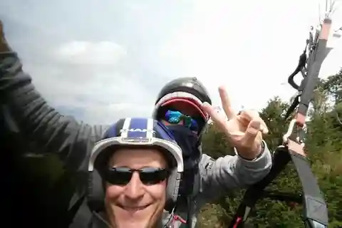 Medellín: Experiência particular de parapente e city tour