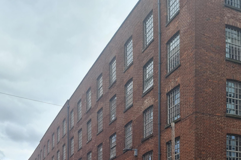 Manchester: Geführter Rundgang durch 5 Stadtteile mit Kopfhörern