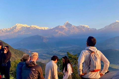 Pokhara: Sarangkot Sonnenaufgang &amp; Weltfriedenspagode Sonnenuntergang TourPokhara: Führung zur Weltfriedenspagode