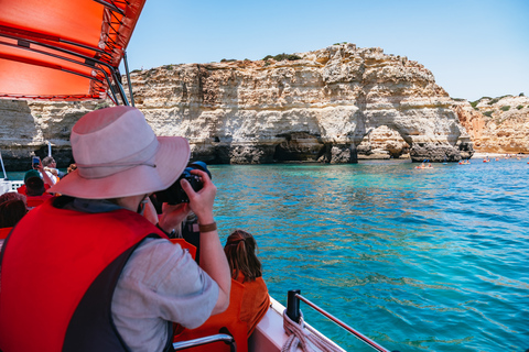 Vilamoura: Benagil Cave Boat Tour with Entry