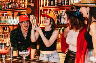 Prag: Cocktail-Workshop mit Barkeeper