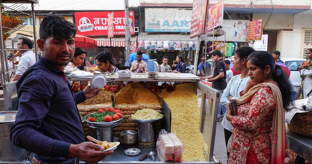 Agra Food and Old Market Walking Tour | GetYourGuide