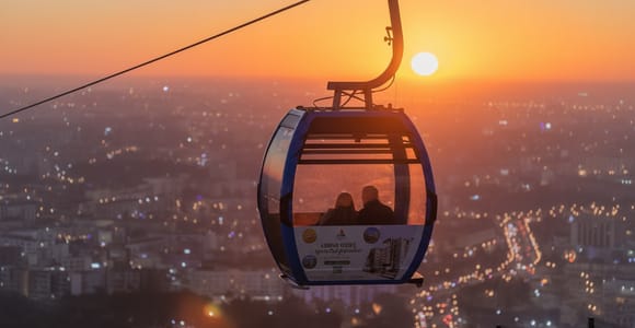 Agadir: 360° Panoramic Night View Cable Car Round-Trip Ticket